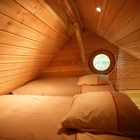 Дом отдыха La Aux Secrets - Au Milieu De Nulle Part *